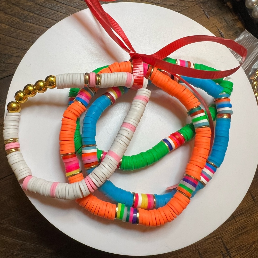 Colorful Beaded Bracelet Lot - Lot# 340